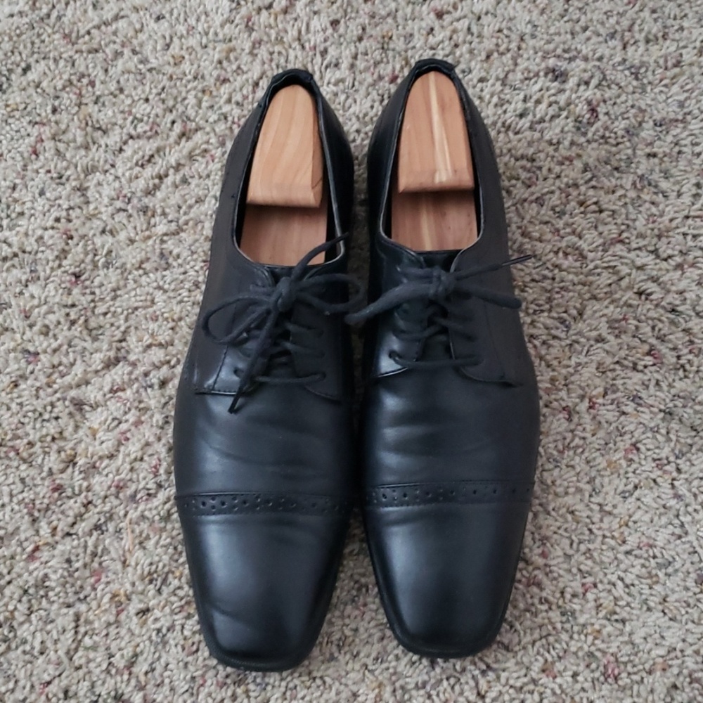 Perry Ellis dress shoes
